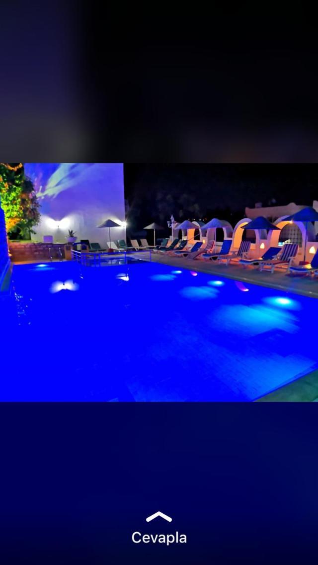 Parliament Apart Otel *